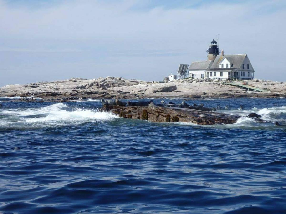 lighthouse on the Maine coast